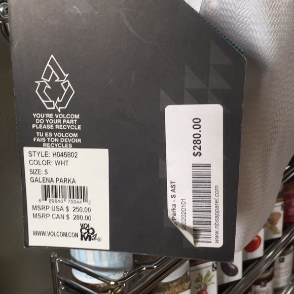 Volcom women’s jacket - Picture 2 of 2